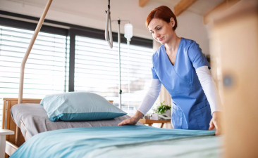 Как организовать прачечную в медицинском учреждении: требования к помещению и оборудованию, анализ расходов